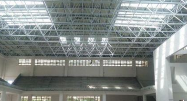 普兰店怎么能力选定一家无气力的不锈钢网架公司